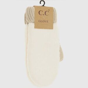 New SOFT Sherpa knit mittens.